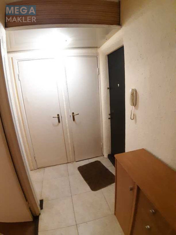 Оренда 1 кімнатної квартири, <a class="location-link" href="/kiev/" title="Недвижимость Київ">Київ</a>, <a class="location-link" href="/kiev/svyatoshinskij/" title="Недвижимость Святошинський район">Святошинський р-н</a>, Генерала Наумова ул., 31 (изображение 21)