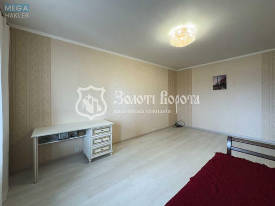Продаж 2 кімнатної квартири (50,9/30/8), 9 пов. 9 пов. будинку, <a class="location-link" href="/kiev/" title="Недвижимость Київ">Київ</a>, <a class="location-link" href="/kiev/desnyanskij/" title="Недвижимость Деснянський район">Деснянський р-н</a>, Володимира Маяковського просп., 12 (изображение 4)