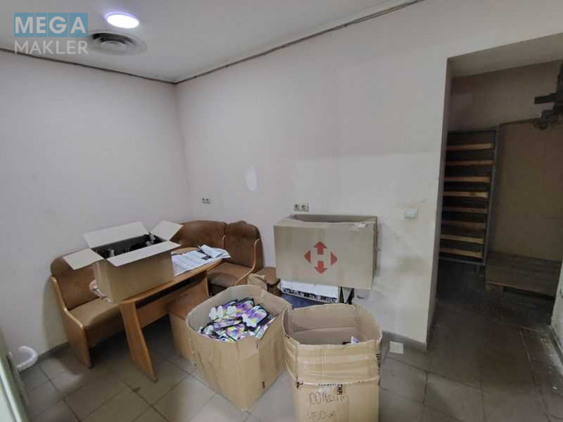 Оренда окремої будівлі/побудови, 155 кв.м, <a class="location-link" href="/kiev/" title="Недвижимость Київ">Київ</a>, <a class="location-link" href="/kiev/podolskij/" title="Недвижимость Подільський район">Подільський р-н</a>, Свободи просп., 2в (изображение 13)