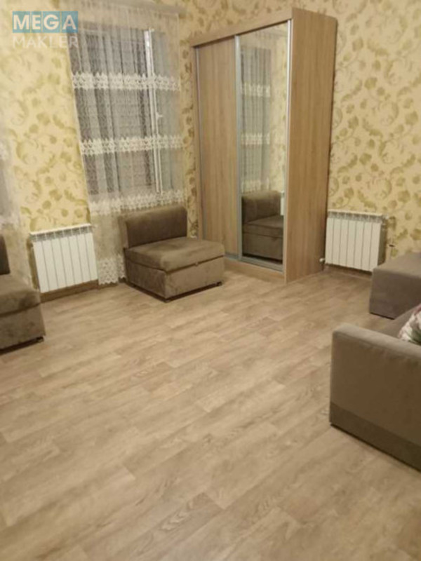 Оренда дома, <a class="location-link" href="/kiev/" title="Недвижимость Київ">Київ</a>, <a class="location-link" href="/kiev/solomenskij/" title="Недвижимость Солом'янський район">Солом'янський р-н</a>, Нечуя-Левицького вул. (изображение 7)