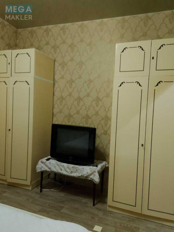 Оренда дома, <a class="location-link" href="/kiev/" title="Недвижимость Київ">Київ</a>, <a class="location-link" href="/kiev/solomenskij/" title="Недвижимость Солом'янський район">Солом'янський р-н</a>, Нечуя-Левицького вул. (изображение 8)