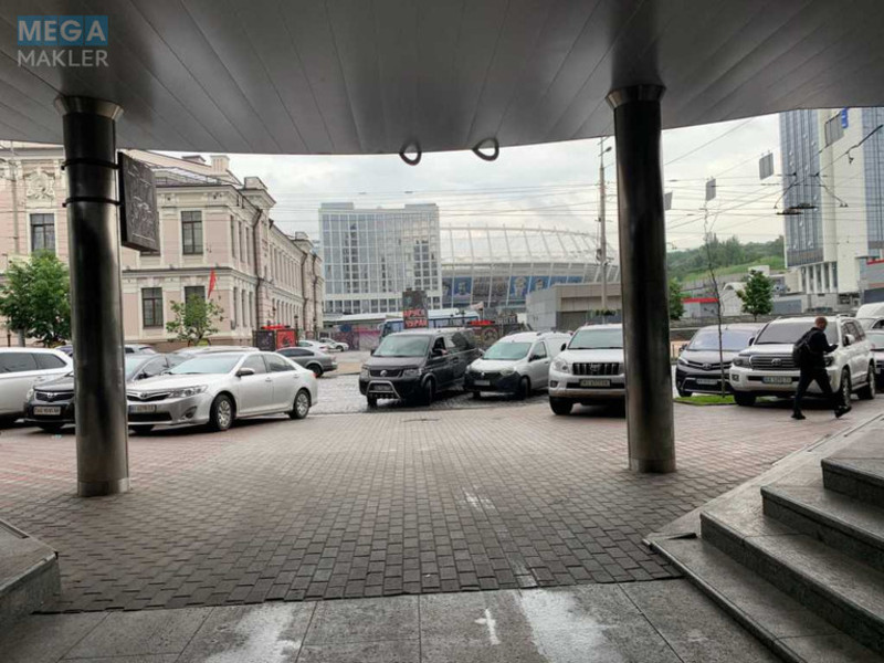 Оренда комерційної нерухомості, 910,50 кв.м, под офис, <a class="location-link" href="/kiev/" title="Недвижимость Київ">Київ</a>, <a class="location-link" href="/kiev/pecherskij/" title="Недвижимость Печерський район">Печерський р-н</a>, Большая Васильковская ул., 62/64 (изображение 22)