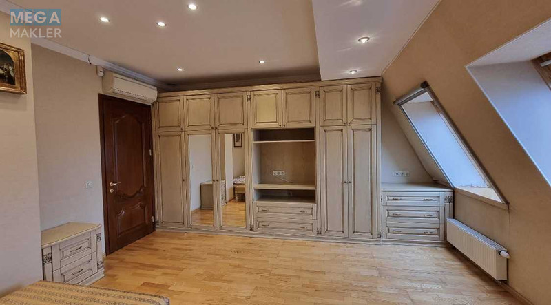 Продаж 4 кімнатної квартири (145/89/30), 4 пов. 5 пов. будинку, <a class="location-link" href="/kiev/" title="Недвижимость Київ">Київ</a>, <a class="location-link" href="/kiev/shevchenkovskij/" title="Недвижимость Шевченківський район">Шевченківський р-н</a>, Олеся Гончара ул., 14 (изображение 5)