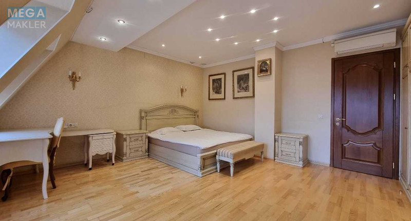 Продаж 4 кімнатної квартири (145/89/30), 4 пов. 5 пов. будинку, <a class="location-link" href="/kiev/" title="Недвижимость Київ">Київ</a>, <a class="location-link" href="/kiev/shevchenkovskij/" title="Недвижимость Шевченківський район">Шевченківський р-н</a>, Олеся Гончара ул., 14 (изображение 6)