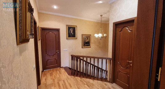 Продаж 4 кімнатної квартири (145/89/30), 4 пов. 5 пов. будинку, <a class="location-link" href="/kiev/" title="Недвижимость Київ">Київ</a>, <a class="location-link" href="/kiev/shevchenkovskij/" title="Недвижимость Шевченківський район">Шевченківський р-н</a>, Олеся Гончара ул., 14 (изображение 8)