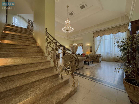 Продаж дома, 1&nbsp; поверх, 1&nbsp;023&nbsp;кв.м, 9&nbsp;кімнат, ділянка 38&nbsp;соток, <a class="location-link" href="/pogreby-selo-kv-brovarskij-rajon/" title="Недвижимость Погреби">Погреби</a>, Постишева, 1 (изображение 11)