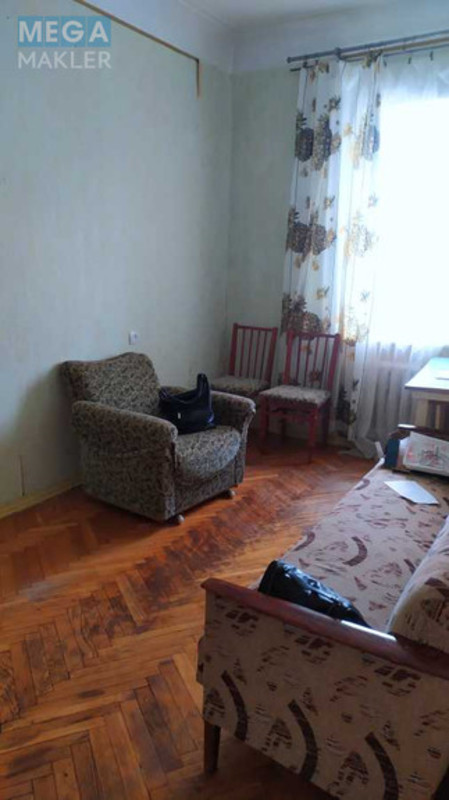 Продаж 3 кімнатної квартири (65/48/6), 3 пов. 3 пов. будинку, <a class="location-link" href="/kiev/" title="Недвижимость Київ">Київ</a>, <a class="location-link" href="/kiev/solomenskij/" title="Недвижимость Солом'янський район">Солом'янський р-н</a>, Соціалістична вул., 28 (изображение 4)