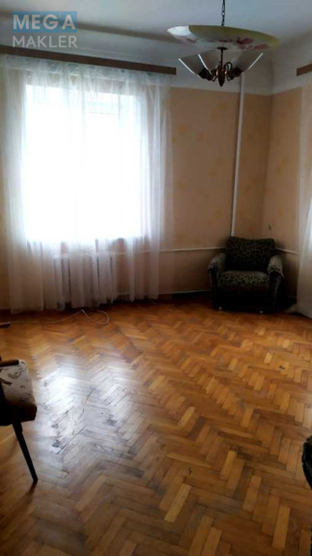 Продаж 3 кімнатної квартири (65/48/6), 3 пов. 3 пов. будинку, <a class="location-link" href="/kiev/" title="Недвижимость Київ">Київ</a>, <a class="location-link" href="/kiev/solomenskij/" title="Недвижимость Солом'янський район">Солом'янський р-н</a>, Соціалістична вул., 28 (изображение 6)