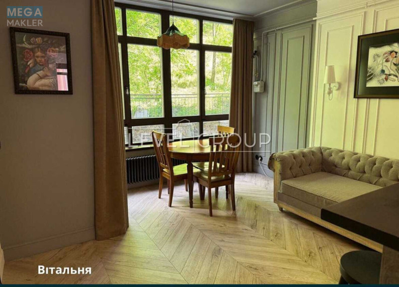 Продаж 3 кімнатної квартири (101/65/23), 2 пов. 4 пов. будинку, <a class="location-link" href="/kiev/" title="Недвижимость Київ">Київ</a>, <a class="location-link" href="/kiev/podolskij/" title="Недвижимость Подільський район">Подільський р-н</a>, Воздвиженська вул., 9-19 (изображение 8)