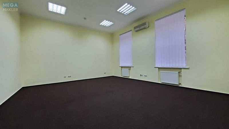 Оренда комерційної нерухомості, 113&nbsp;кв.м, под офис, <a class="location-link" href="/kiev/" title="Недвижимость Київ">Київ</a>, <a class="location-link" href="/kiev/shevchenkovskij/" title="Недвижимость Шевченківський район">Шевченківський р-н</a>, Богдана Хмельницького вул., 59-Б (изображение 7)