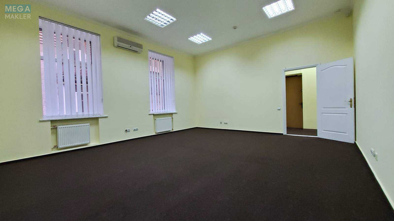Оренда комерційної нерухомості, 113&nbsp;кв.м, под офис, <a class="location-link" href="/kiev/" title="Недвижимость Київ">Київ</a>, <a class="location-link" href="/kiev/shevchenkovskij/" title="Недвижимость Шевченківський район">Шевченківський р-н</a>, Богдана Хмельницького вул., 59-Б (изображение 8)