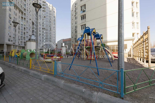 Продаж 2 кімнатної квартири (96/39/19), 3 пов. 22 пов. будинку, <a class="location-link" href="/kiev/" title="Недвижимость Київ">Київ</a>, <a class="location-link" href="/kiev/pecherskij/" title="Недвижимость Печерський район">Печерський р-н</a>, Дружбы Народов бульв., 14-16 (изображение 14)