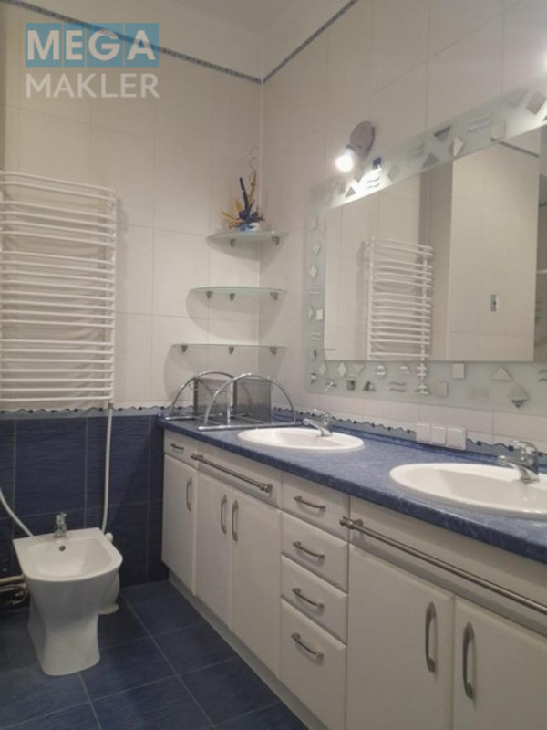 Продаж 7 кімнатної квартири (225/120/20), 2 пов. 5 пов. будинку, <a class="location-link" href="/kiev/" title="Недвижимость Київ">Київ</a>, <a class="location-link" href="/kiev/shevchenkovskij/" title="Недвижимость Шевченківський район">Шевченківський р-н</a>, Саксаганського 28 ( <img src="https://megamakler.com.ua/metro/00ff00.gif" alt="" class="metro" /> м. Дворец спорта, 15 минут ) (изображение 21)