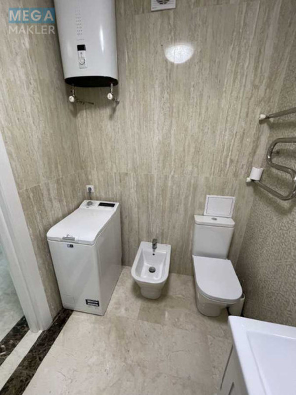 Оренда 1 кімнатної квартири, <a class="location-link" href="/kiev/" title="Недвижимость Київ">Київ</a>, <a class="location-link" href="/kiev/obolonskij/" title="Недвижимость Оболонський район">Оболонський р-н</a>, Героев Сталинграда просп., 2д (изображение 10)