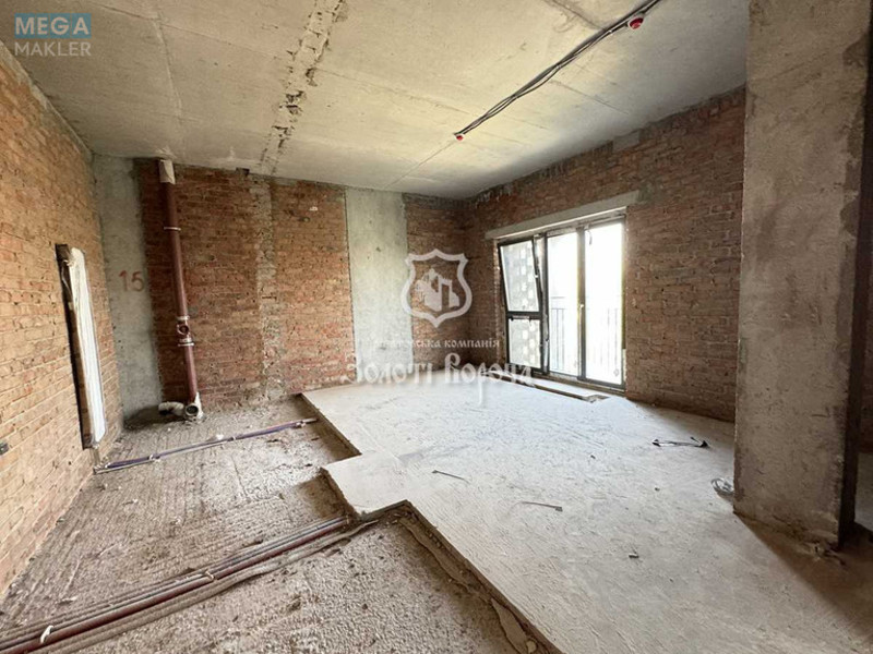 Продаж 3 кімнатної квартири (90/40/40), 4 пов. 6 пов. будинку, <a class="location-link" href="/kiev/" title="Недвижимость Київ">Київ</a>, <a class="location-link" href="/kiev/podolskij/" title="Недвижимость Подільський район">Подільський р-н</a>, Петра Сагайдачного вул., 18 (изображение 9)