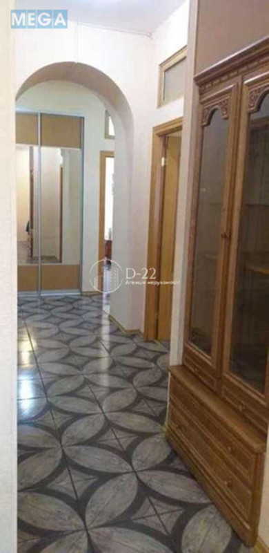 Оренда 3 кімнатної квартири, <a class="location-link" href="/kiev/" title="Недвижимость Київ">Київ</a>, <a class="location-link" href="/kiev/goloseevskij/" title="Недвижимость Голосіївський район">Голосіївський р-н</a>, Велика Васильківська вулиця, 42 (изображение 2)