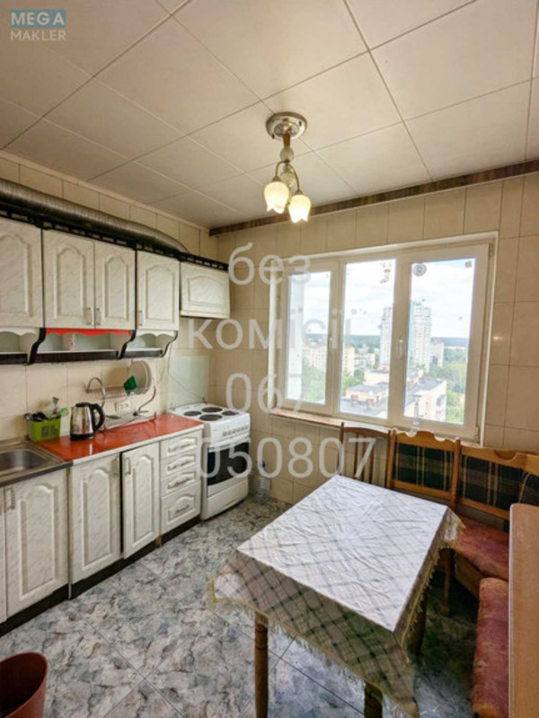 Продаж 3 кімнатної квартири (72/?/8,3), 15 пов. 16 пов. будинку, <a class="location-link" href="/kiev/" title="Недвижимость Київ">Київ</a>, <a class="location-link" href="/kiev/podolskij/" title="Недвижимость Подільський район">Подільський р-н</a>, Правды просп., 6а (изображение 7)