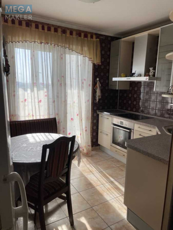 Оренда 2 кімнатної квартири, <a class="location-link" href="/kiev/" title="Недвижимость Київ">Київ</a>, <a class="location-link" href="/kiev/svyatoshinskij/" title="Недвижимость Святошинський район">Святошинський р-н</a>, Чистяківська вул., 11б (изображение 2)