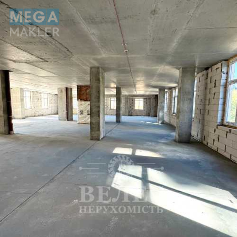 Продаж комерційної нерухомості, 610 кв.м, под офис, <a class="location-link" href="/kiev/" title="Недвижимость Київ">Київ</a>, <a class="location-link" href="/kiev/podolskij/" title="Недвижимость Подільський район">Подільський р-н</a>, Нижній Вал вул., 3-7 (изображение 4)