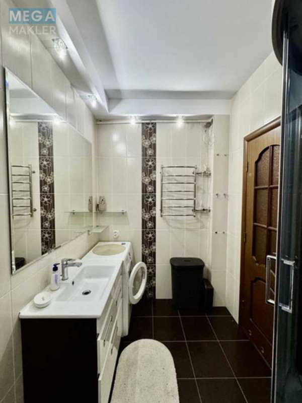 Оренда 3 кімнатної квартири, <a class="location-link" href="/kiev/" title="Недвижимость Київ">Київ</a>, <a class="location-link" href="/kiev/darnickij/" title="Недвижимость Дарницький район">Дарницький р-н</a>, Урлівська вул., 23а (изображение 15)