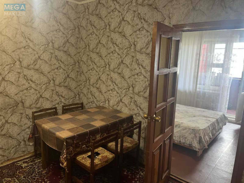 Оренда 3 кімнатної квартири, <a class="location-link" href="/kiev/" title="Недвижимость Київ">Київ</a>, <a class="location-link" href="/kiev/desnyanskij/" title="Недвижимость Деснянський район">Деснянський р-н</a>, Оноре Де Бальзака ул., 61 (изображение 3)