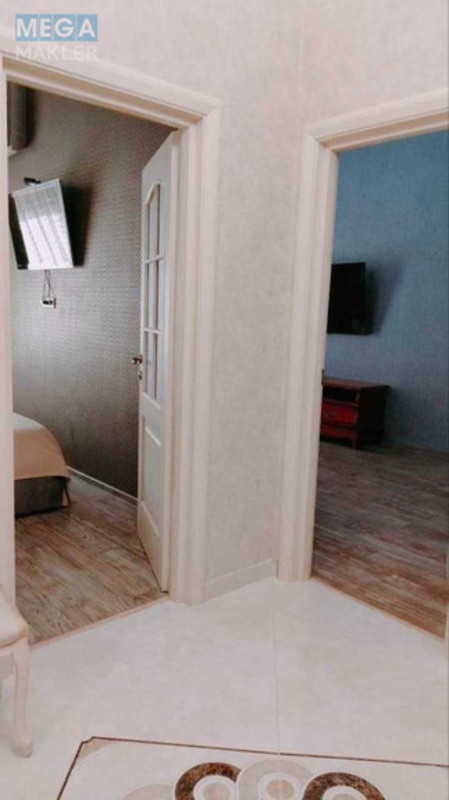 Оренда 2 кімнатної квартири, <a class="location-link" href="/kiev/" title="Недвижимость Київ">Київ</a>, <a class="location-link" href="/kiev/pecherskij/" title="Недвижимость Печерський район">Печерський р-н</a>, Івана Мазепи вул., 7 (изображение 10)
