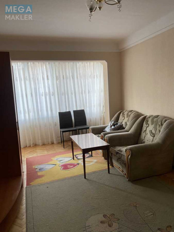 Оренда 2 кімнатної квартири, <a class="location-link" href="/kiev/" title="Недвижимость Київ">Київ</a>, <a class="location-link" href="/kiev/goloseevskij/" title="Недвижимость Голосіївський район">Голосіївський р-н</a>, Васильківська вул., 2 (изображение 8)