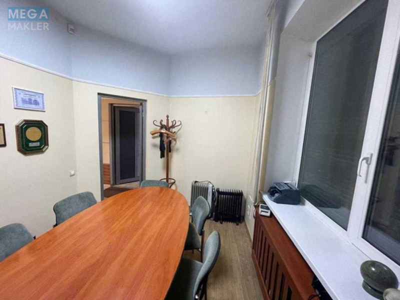 Продаж комерційної нерухомості, 66,50 кв.м, под офис, <a class="location-link" href="/kiev/" title="Недвижимость Київ">Київ</a>, <a class="location-link" href="/kiev/obolonskij/" title="Недвижимость Оболонський район">Оболонський р-н</a>, Героїв Сталінграду просп., 6б (изображение 11)