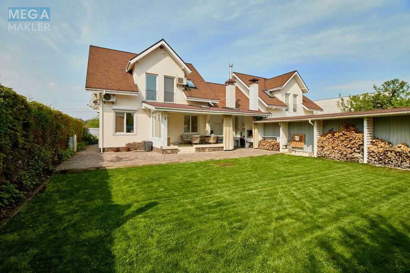Продаж дома, 2 поверху, 163 кв.м, 5 кімнат, ділянка 4,22 сотки, <a class="location-link" href="/starye-petrovcy/" title="Недвижимость Старі Петрівці">Старі Петрівці</a>, Садова (изображение 2)
