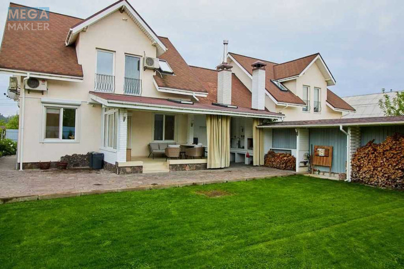 Продаж дома, 2 поверху, 163 кв.м, 5 кімнат, ділянка 4,22 сотки, <a class="location-link" href="/starye-petrovcy/" title="Недвижимость Старі Петрівці">Старі Петрівці</a>, Садова (изображение 3)