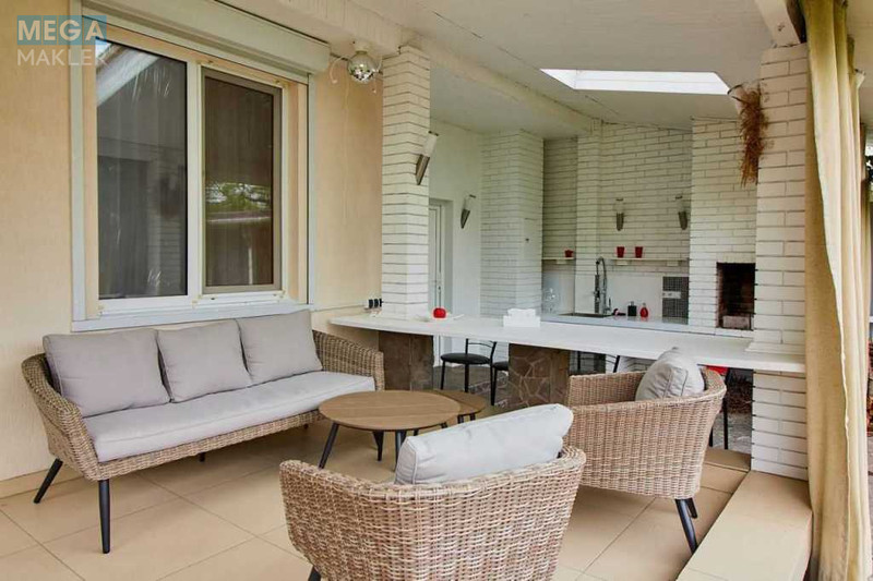 Продаж дома, 2 поверху, 163 кв.м, 5 кімнат, ділянка 4,22 сотки, <a class="location-link" href="/starye-petrovcy/" title="Недвижимость Старі Петрівці">Старі Петрівці</a>, Садова (изображение 7)
