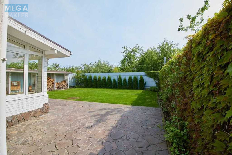 Продаж дома, 2 поверху, 163 кв.м, 5 кімнат, ділянка 4,22 сотки, <a class="location-link" href="/starye-petrovcy/" title="Недвижимость Старі Петрівці">Старі Петрівці</a>, Садова (изображение 9)