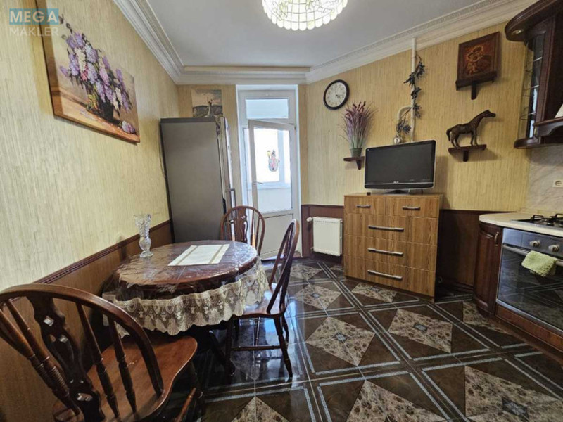 Оренда 1 кімнатної квартири, <a class="location-link" href="/kiev/" title="Недвижимость Київ">Київ</a>, <a class="location-link" href="/kiev/dneprovskij/" title="Недвижимость Дніпровський район">Дніпровський р-н</a>, Раїси Окіпної вул., 8 (изображение 9)