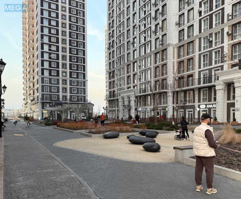 Продаж комерційної нерухомості, 42 кв.м, под магазин, <a class="location-link" href="/kiev/" title="Недвижимость Київ">Київ</a>, <a class="location-link" href="/kiev/goloseevskij/" title="Недвижимость Голосіївський район">Голосіївський р-н</a>, Михайла Максимовича вул., 26 (изображение 11)