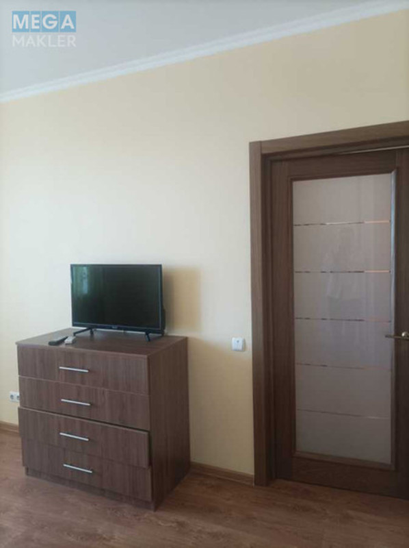 Оренда 2 кімнатної квартири, <a class="location-link" href="/kiev/" title="Недвижимость Київ">Київ</a>, <a class="location-link" href="/kiev/darnickij/" title="Недвижимость Дарницький район">Дарницький р-н</a>, Михайла Драгоманова вул., 6/1 (изображение 6)