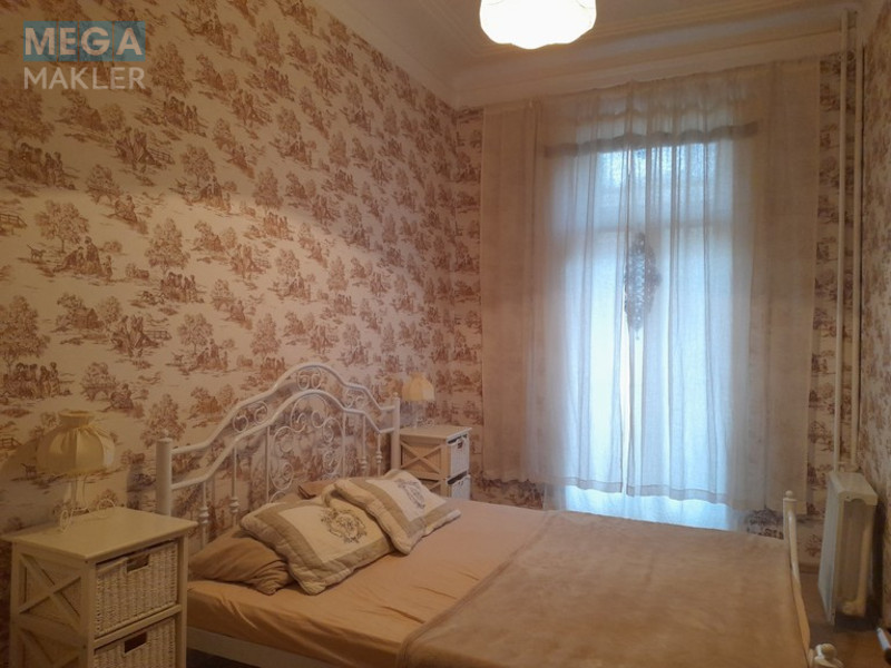 Продаж 2 кімнатної квартири (46,4/26/7), 4 пов. 5 пов. будинку, <a class="location-link" href="/kiev/" title="Недвижимость Київ">Київ</a>, <a class="location-link" href="/kiev/shevchenkovskij/" title="Недвижимость Шевченківський район">Шевченківський р-н</a>, Лисенко 8 ( <img src="https://megamakler.com.ua/metro/00ff00.gif" alt="" class="metro" /> м. Золотые ворота, 5 минут ) (изображение 2)