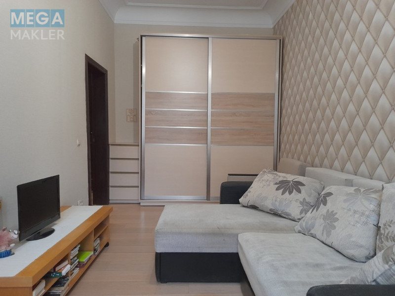 Продаж 2 кімнатної квартири (46,4/26/7), 4 пов. 5 пов. будинку, <a class="location-link" href="/kiev/" title="Недвижимость Київ">Київ</a>, <a class="location-link" href="/kiev/shevchenkovskij/" title="Недвижимость Шевченківський район">Шевченківський р-н</a>, Лисенко 8 ( <img src="https://megamakler.com.ua/metro/00ff00.gif" alt="" class="metro" /> м. Золотые ворота, 5 минут ) (изображение 7)