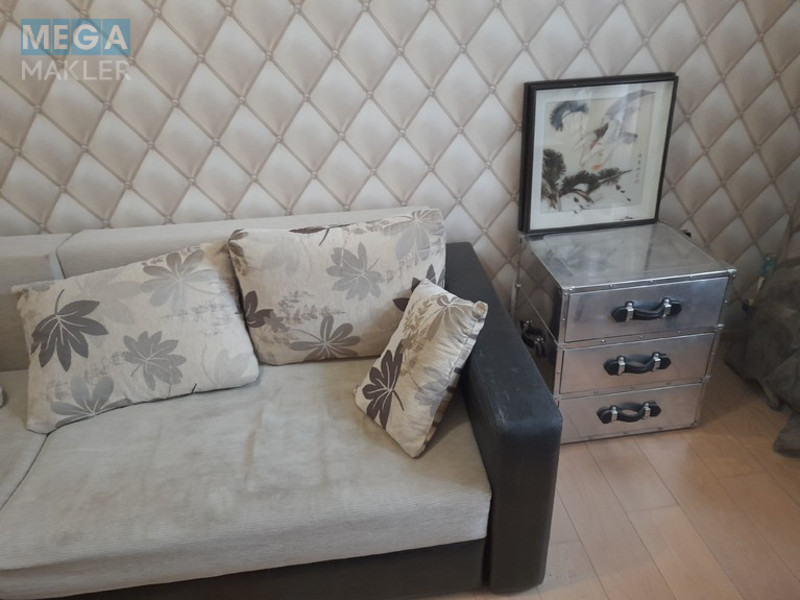 Продаж 2 кімнатної квартири (46,4/26/7), 4 пов. 5 пов. будинку, <a class="location-link" href="/kiev/" title="Недвижимость Київ">Київ</a>, <a class="location-link" href="/kiev/shevchenkovskij/" title="Недвижимость Шевченківський район">Шевченківський р-н</a>, Лисенко 8 ( <img src="https://megamakler.com.ua/metro/00ff00.gif" alt="" class="metro" /> м. Золотые ворота, 5 минут ) (изображение 8)