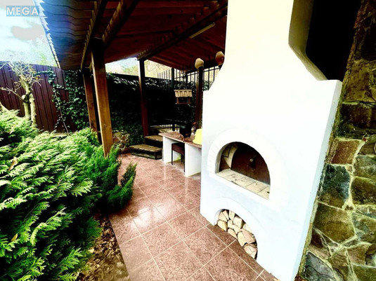 Продаж дома, 2&nbsp;поверху, 320&nbsp;кв.м, 5&nbsp;кімнат, ділянка 11&nbsp;соток, <a class="location-link" href="/lesniki-selo/" title="Недвижимость Лісники">Лісники</a>, Зарічна (изображение 12)