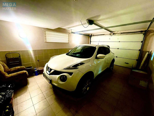 Продаж дома, 2&nbsp;поверху, 320&nbsp;кв.м, 5&nbsp;кімнат, ділянка 11&nbsp;соток, <a class="location-link" href="/lesniki-selo/" title="Недвижимость Лісники">Лісники</a>, Зарічна (изображение 15)