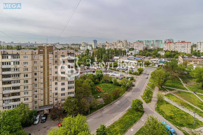 Продаж 3 кімнатної квартири (70/43/9), 12 пов. 16 пов. будинку, <a class="location-link" href="/kiev/" title="Недвижимость Київ">Київ</a>, <a class="location-link" href="/kiev/obolonskij/" title="Недвижимость Оболонський район">Оболонський р-н</a>, Петра Панча вул., 1 (изображение 23)