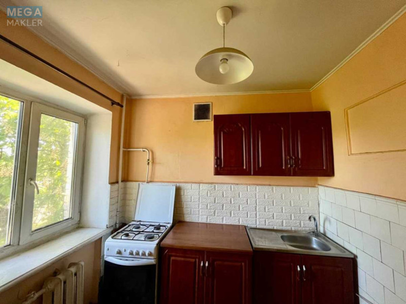 Продаж 2 кімнатної квартири (43,5/30/6), 3 пов. 5 пов. будинку, <a class="location-link" href="/kiev/" title="Недвижимость Київ">Київ</a>, <a class="location-link" href="/kiev/shevchenkovskij/" title="Недвижимость Шевченківський район">Шевченківський р-н</a>, Олены Телиги ул., 21 (изображение 5)