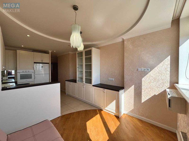 Продаж 2 кімнатної квартири (92/60/16), 9 пов. 25 пов. будинку, <a class="location-link" href="/kiev/" title="Недвижимость Київ">Київ</a>, <a class="location-link" href="/kiev/goloseevskij/" title="Недвижимость Голосіївський район">Голосіївський р-н</a>, Михаила Максимовича ул., 3Г (изображение 2)