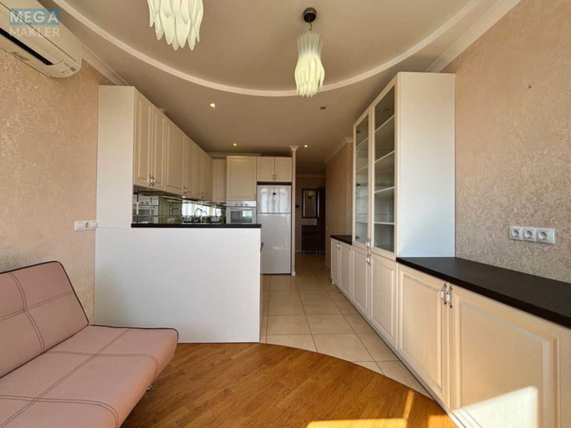 Продаж 2 кімнатної квартири (92/60/16), 9 пов. 25 пов. будинку, <a class="location-link" href="/kiev/" title="Недвижимость Київ">Київ</a>, <a class="location-link" href="/kiev/goloseevskij/" title="Недвижимость Голосіївський район">Голосіївський р-н</a>, Михаила Максимовича ул., 3Г (изображение 3)
