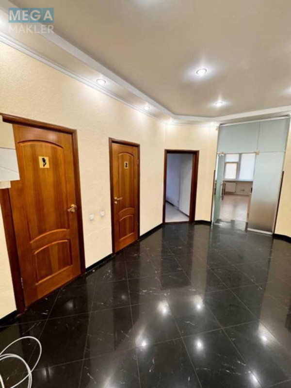 Оренда комерційної нерухомості, 170 кв.м, под офис, <a class="location-link" href="/kiev/" title="Недвижимость Київ">Київ</a>, <a class="location-link" href="/kiev/pecherskij/" title="Недвижимость Печерський район">Печерський р-н</a>, Леси Украинки бульв., 7Б (изображение 8)