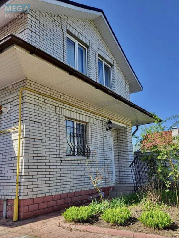 Продаж дома, 2 поверху, 225 кв.м, 5 кімнат, ділянка 10 соток, <a class="location-link" href="/kiev/" title="Недвижимость Київ">Київ</a>, <a class="location-link" href="/kiev/goloseevskij/" title="Недвижимость Голосіївський район">Голосіївський р-н</a>, Столичное шоссе (изображение 2)