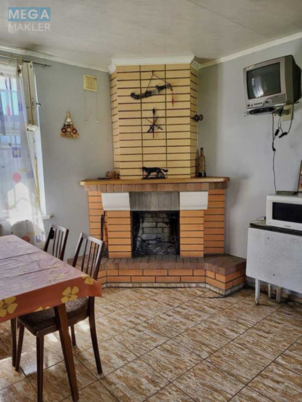 Продаж дома, 2 поверху, 225 кв.м, 5 кімнат, ділянка 10 соток, <a class="location-link" href="/kiev/" title="Недвижимость Київ">Київ</a>, <a class="location-link" href="/kiev/goloseevskij/" title="Недвижимость Голосіївський район">Голосіївський р-н</a>, Столичное шоссе (изображение 23)