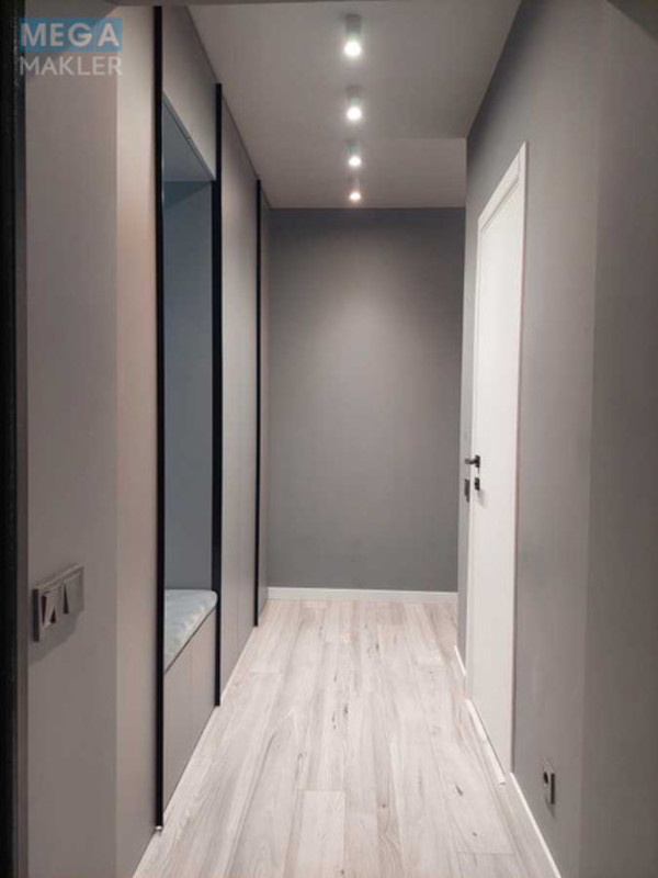 Новобудова, 10 поверхів, <a class="location-link" href="/kharkov/" title="Недвижимость Харків">Харків</a>, <a class="location-link" href="/kharkov/dzerzhinskij/" title="Недвижимость Шевченківський (Дзержинський) район">Шевченківський (Дзержинський) р-н</a>, Людвига Свободи, 20А (изображение 20)