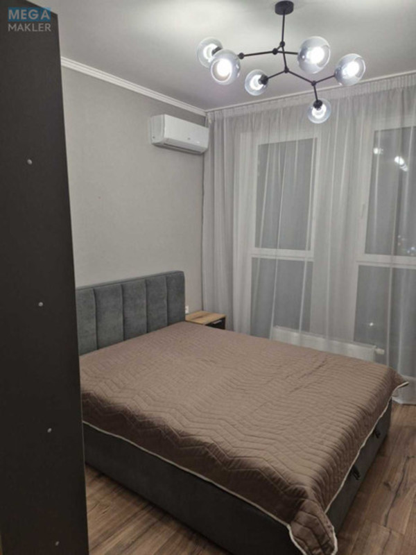 Оренда 2 кімнатної квартири, <a class="location-link" href="/kiev/" title="Недвижимость Київ">Київ</a>, <a class="location-link" href="/kiev/solomenskij/" title="Недвижимость Солом'янський район">Солом'янський р-н</a>, Народного Ополчения ул., 11 (изображение 3)