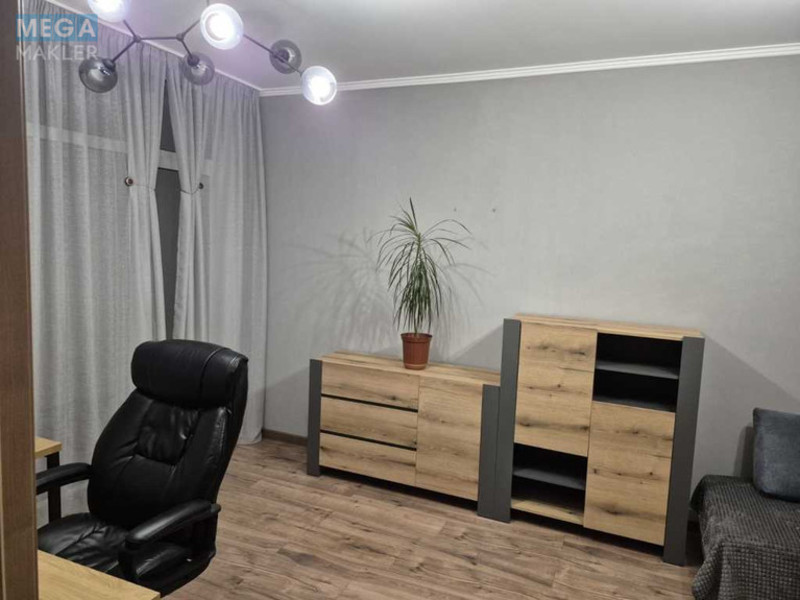 Оренда 2 кімнатної квартири, <a class="location-link" href="/kiev/" title="Недвижимость Київ">Київ</a>, <a class="location-link" href="/kiev/solomenskij/" title="Недвижимость Солом'янський район">Солом'янський р-н</a>, Народного Ополчения ул., 11 (изображение 5)